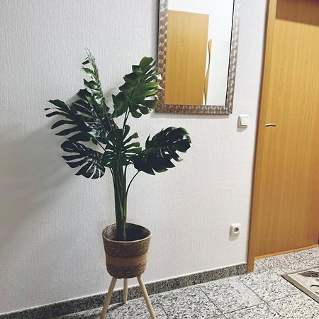 Zentrale Grosse Vollausgestattete Wohnung Fuer Alle Zwecke Perfekt Geeignet Witten Luaran gambar